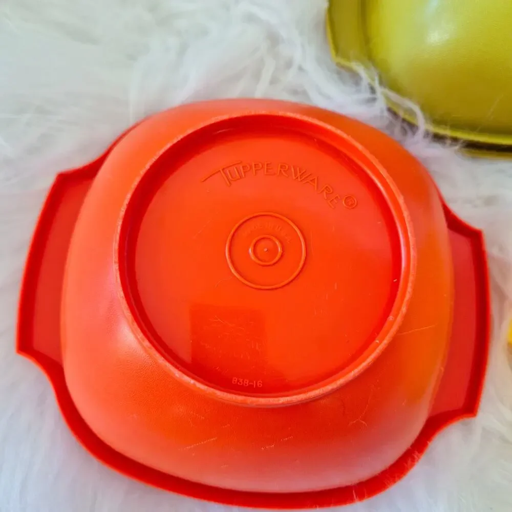 Vintage 1970s Tupperware Servalier Nesting Bowl Set 836 838 840